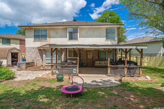 Building Photo - 2813 Kline Cir