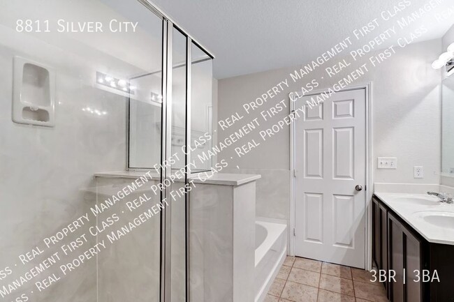 Building Photo - 8811 Silver City