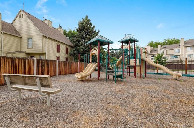 Playground - 1885 S Quebec Way