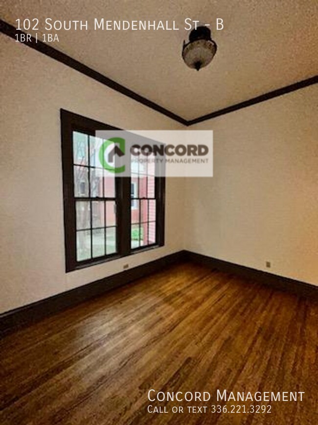 Building Photo - 102 S Mendenhall St