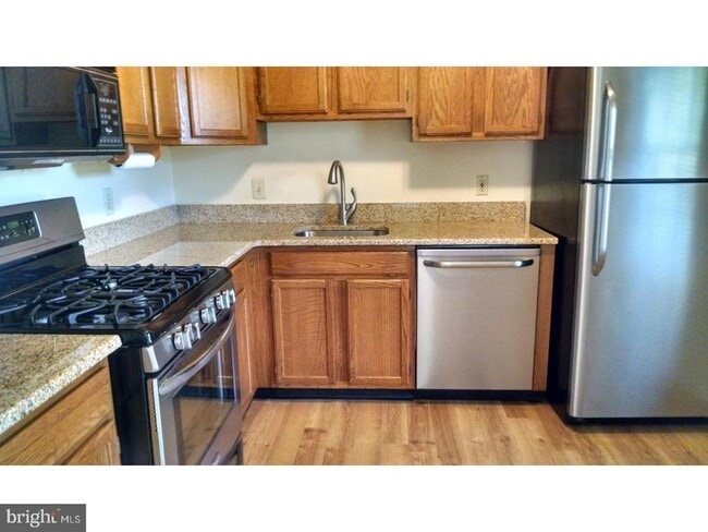 Building Photo - 2507 Brookhaven Dr