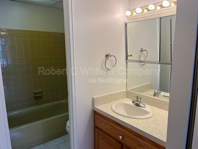 Building Photo - 20 Prospect St