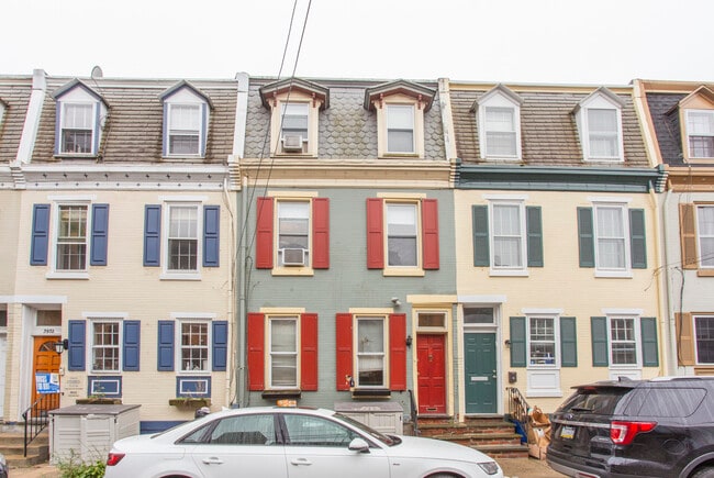 Primary Photo - 3934 Delancey St
