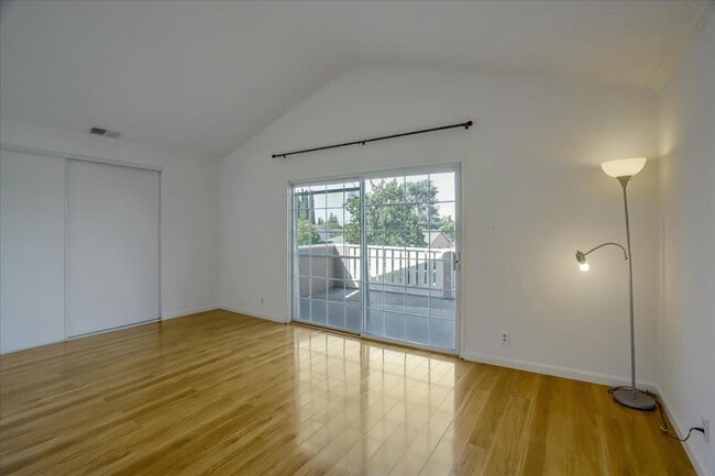 Building Photo - 47450 Cholla St