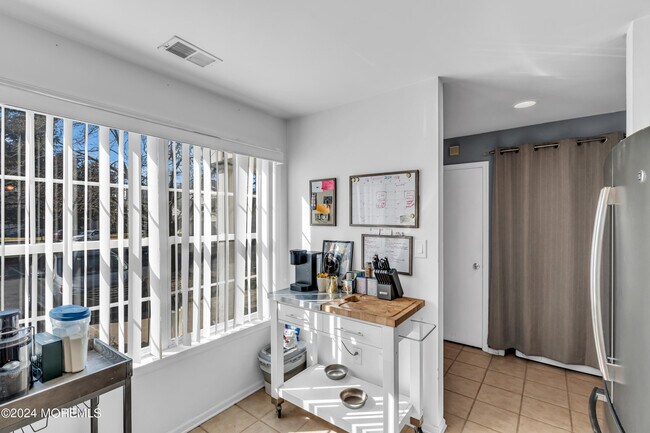 Building Photo - 237 Paddington Ct