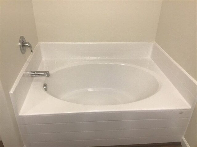 Building Photo - 18949 Lipoma Ave E