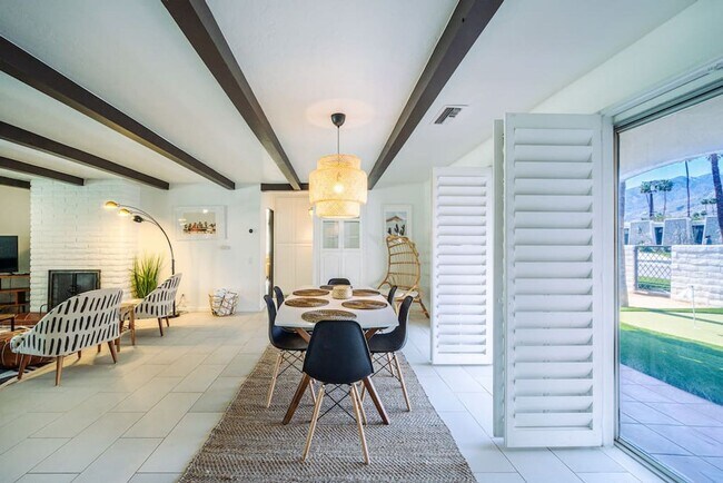 Building Photo - Luxury Mid-Century Retreat in the Heart of the Historic Movie Colony (Monthly Only - No Long Term)