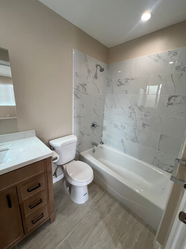 Building Photo - 1717-1727 Marine Ave