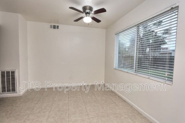 Building Photo - 2840 Sweet Way