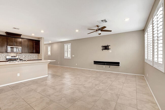 Building Photo - 3017 Termini Ave