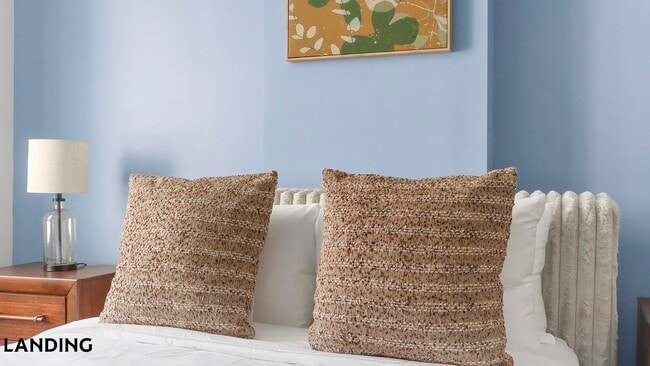 Building Photo - 3005 Peachtree Rd NW