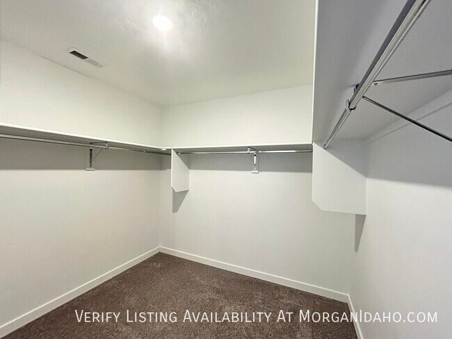 Building Photo - 20376 Owl Creek Ave