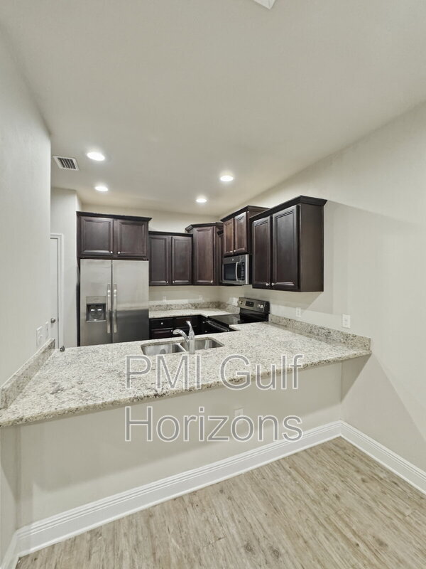 Building Photo - 8740 Brown Pelican Cir