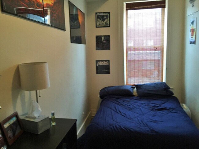 Building Photo - 29 Welsford St