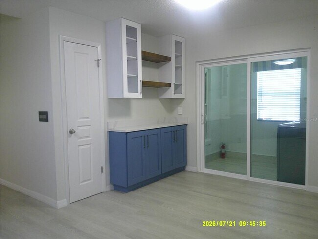 Building Photo - 86 Veracruz Ave