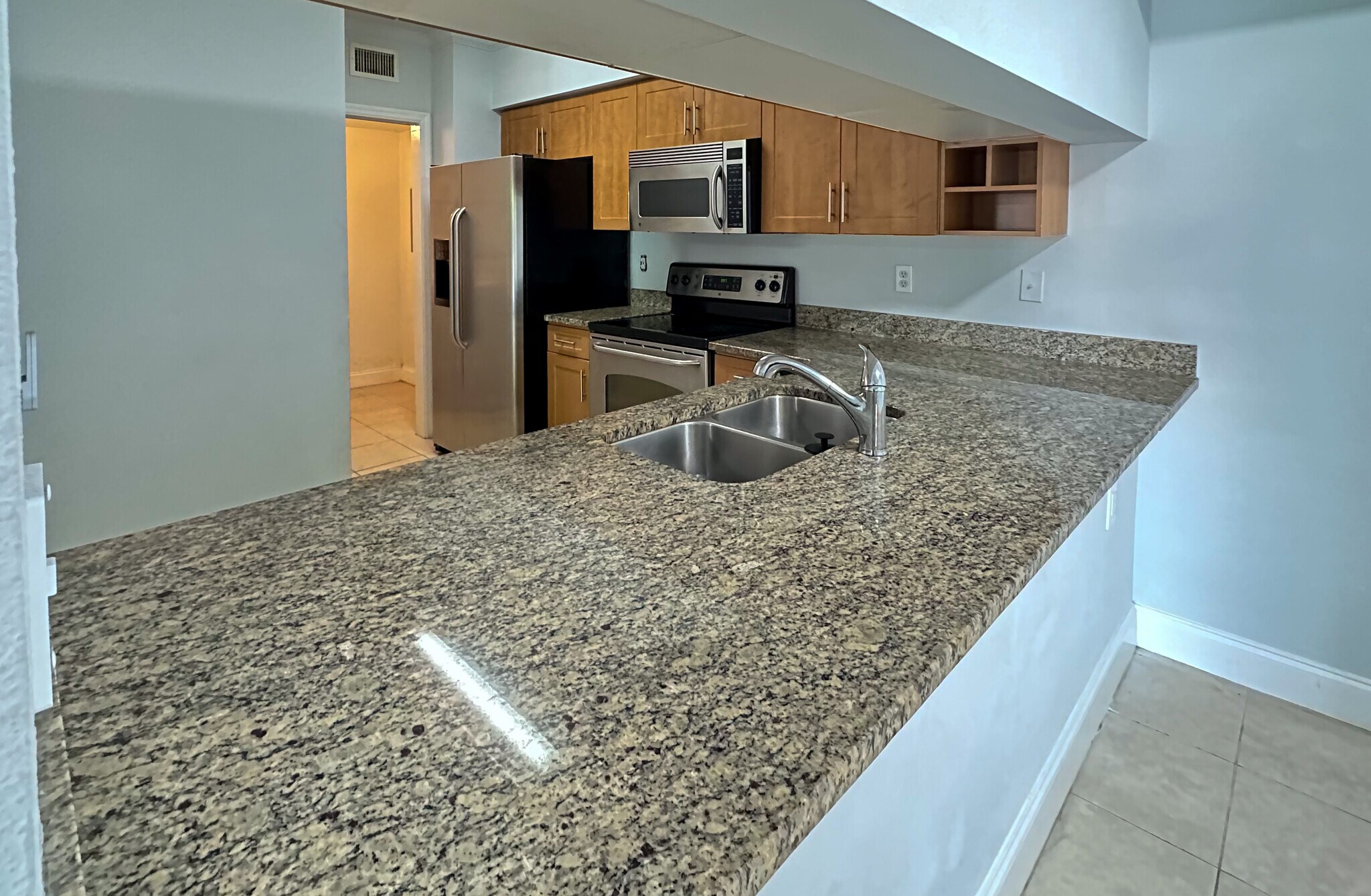 Building Photo - 6510 Emerald Dunes Dr