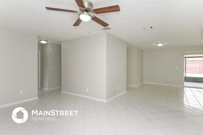 Building Photo - 1442 Oak Valley Dr