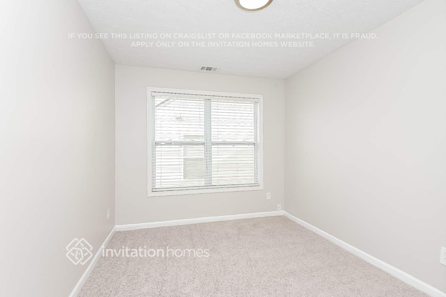 Building Photo - 739 Mountain Laurel Dr