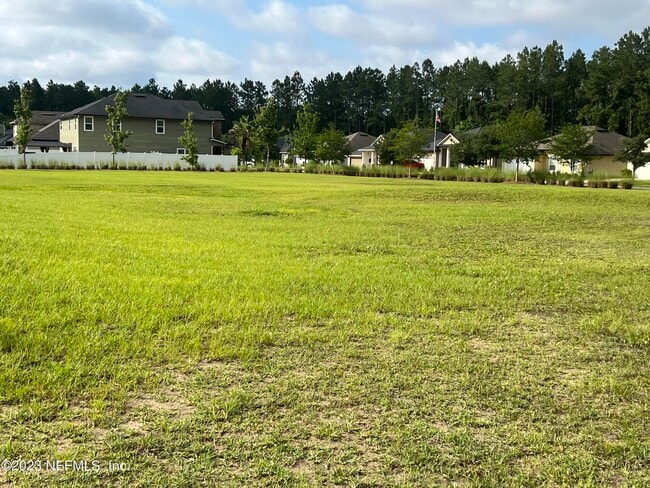 Building Photo - 78571 Goldfinch Ln