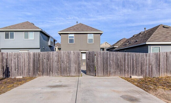 Building Photo - 4527 Graceful Ln