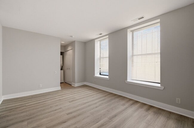 Building Photo - 2305 18th St NW