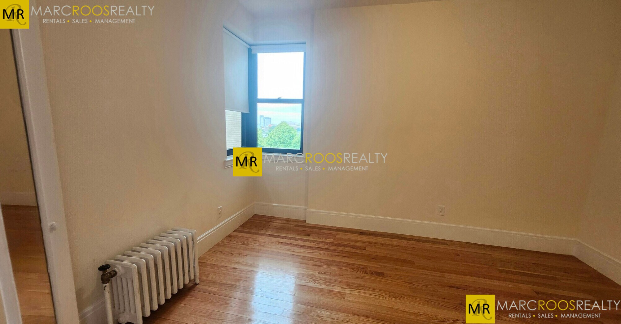 Building Photo - 510 Beacon St