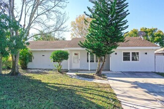Building Photo - 673 Madrid Dr