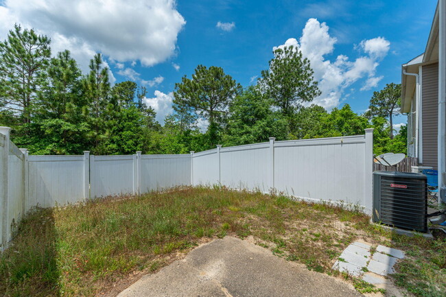 Building Photo - 227 Swaying Pine Ct