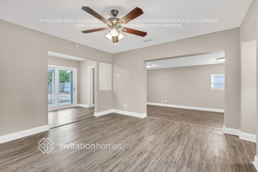 Building Photo - 425 Hayton Ave