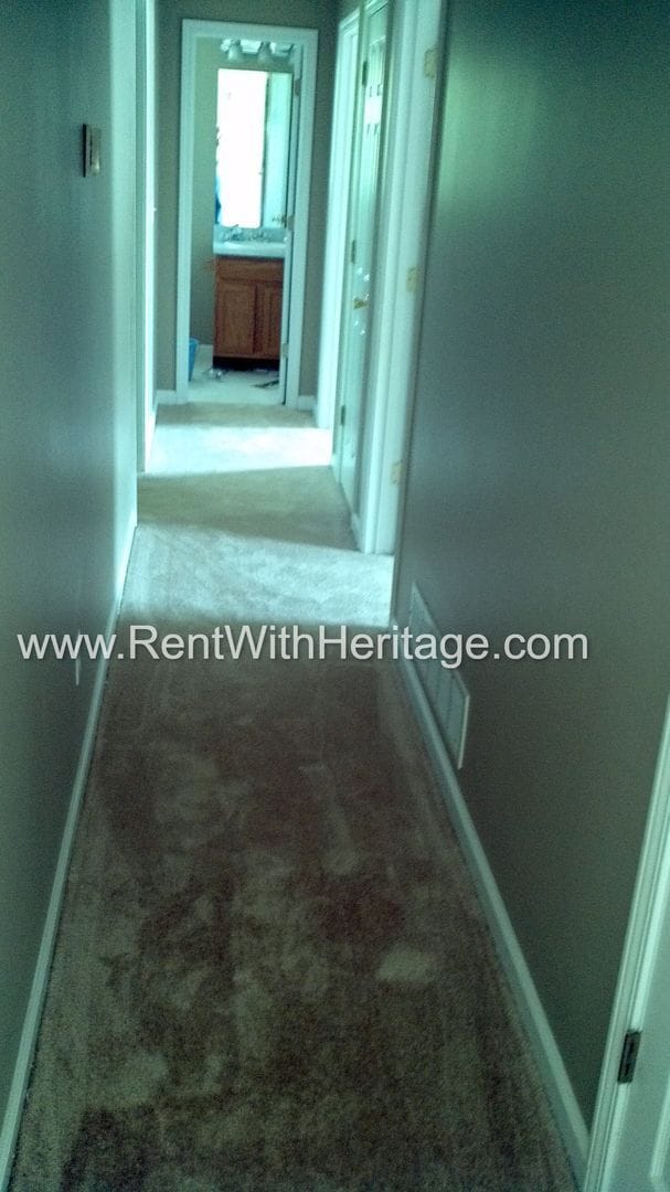 Building Photo - WOW!!!...GORGEOUS 4Bd / 3 Ba HOME/ UPGRADE...