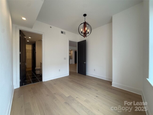 Building Photo - 4625 Piedmont Row Dr