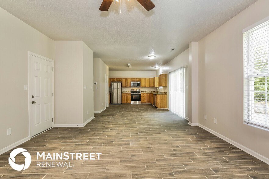 Building Photo - 2023 Gramercy Park Dr