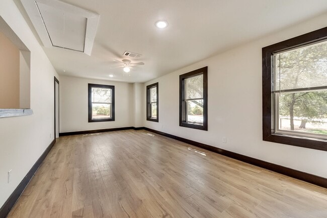 Building Photo - Longhorn Ranch-Barndo Community-Half Acre Lots