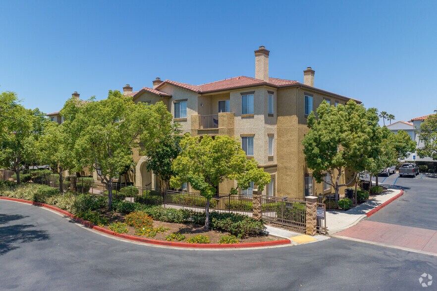 Legacy Apartment Homes 93209370 Hillery Dr San Diego CA 92126