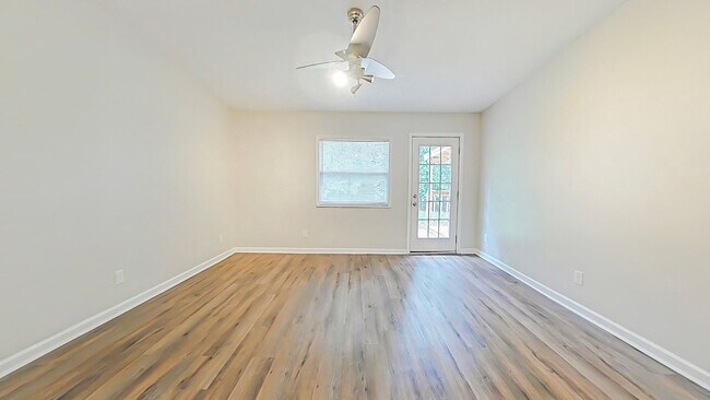 Building Photo - Cute Ranch in Columbia County!