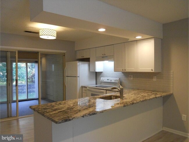 Building Photo - 309 Headhouse Ct