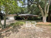 Building Photo - 105 Dewitt Loop