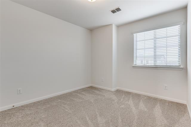 Building Photo - 226 Griffith Dr