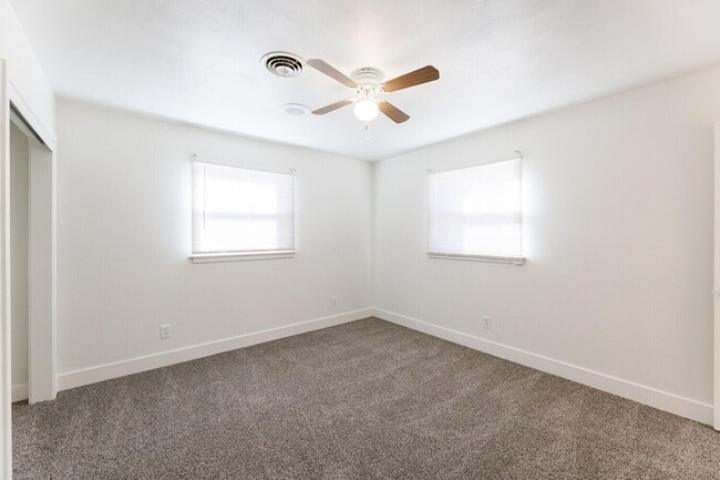 Building Photo - 4714 46th St