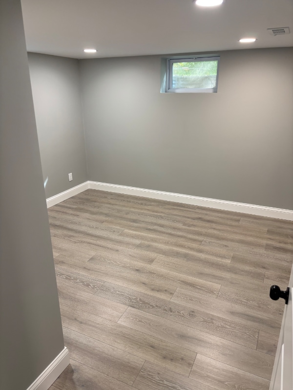 Building Photo - 3772 Zind Ln