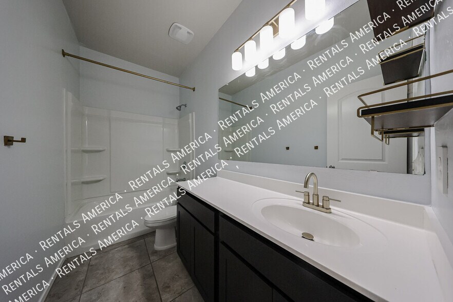 Building Photo - 36472 W San Capistrano Ave