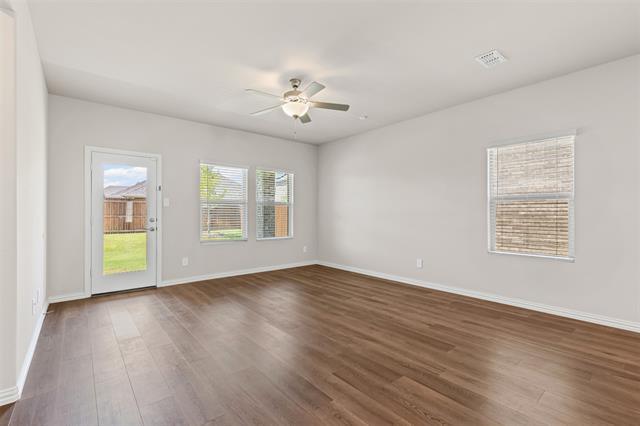 Building Photo - 505 Cottage Wood Dr
