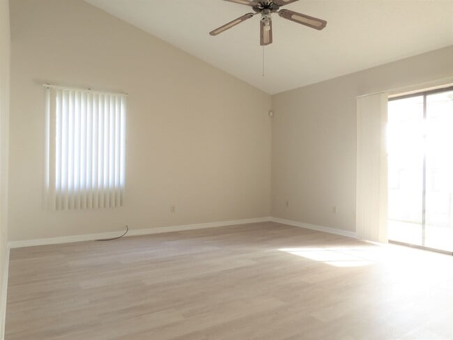 Building Photo - Coming Soon! Beautiful and Spacious 3 bedroom 2 bath Home With a Split Floor Plan.