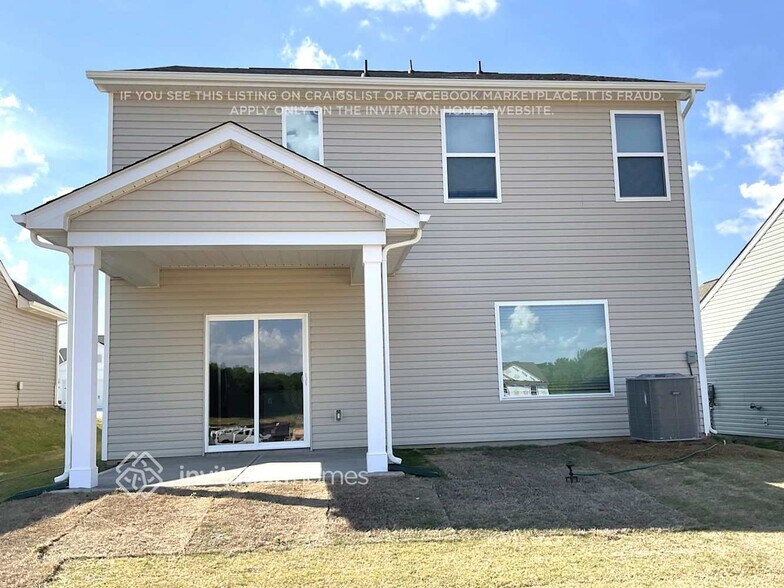 Building Photo - 3339 Fox Hall Dr