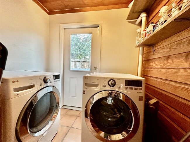 Building Photo - 4804 Ramsey Ave