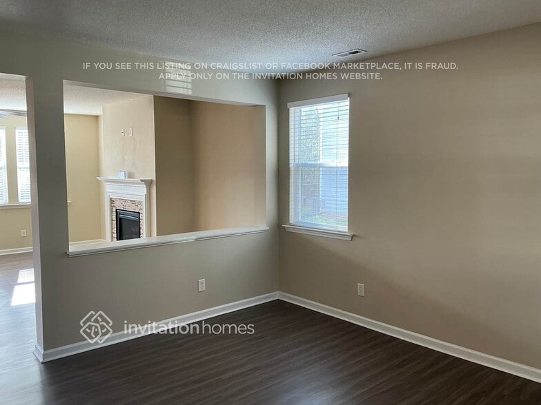 Building Photo - 314 Rondelay Dr