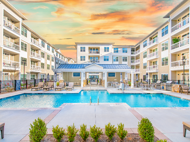 The Plunge - Swimming Pool - Overture Greenville	 55+ Active Adult Apar...