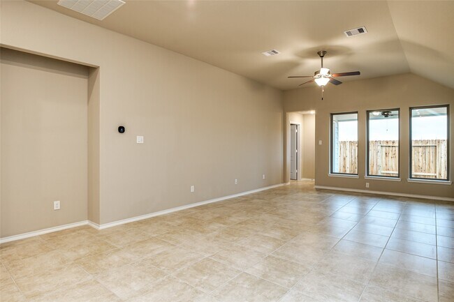 Building Photo - 20222 Rainflower Bay Ln