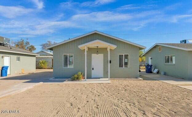 Building Photo - 202 S 2nd St