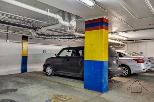 Building Photo - 3450 S Halsted St